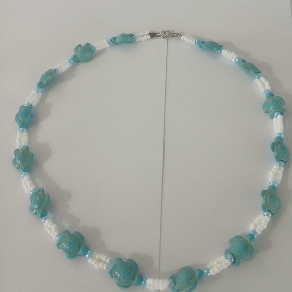 Turquoise and White Beaded Necklace - Picture 3 of 5